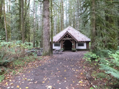 Salmon River Shelter – electricity – heaters – tables – sink – stove top – wood stove – outside BBQ – reservable